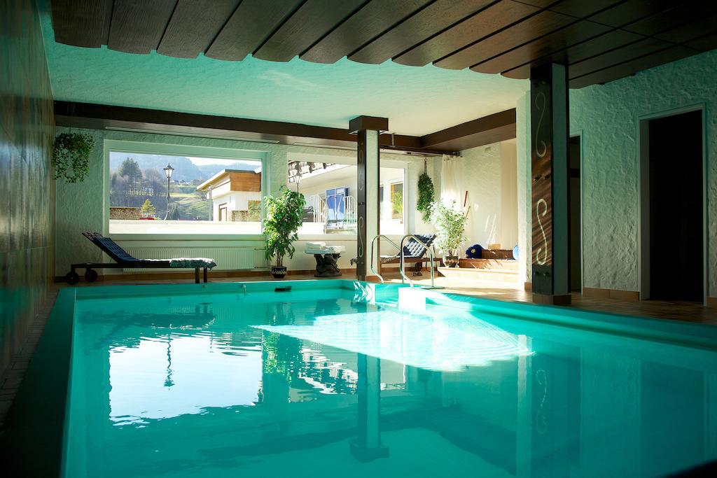 Gaestehaus Weller โอเบอร์สทดอร์ฟ ภายนอก รูปภาพ