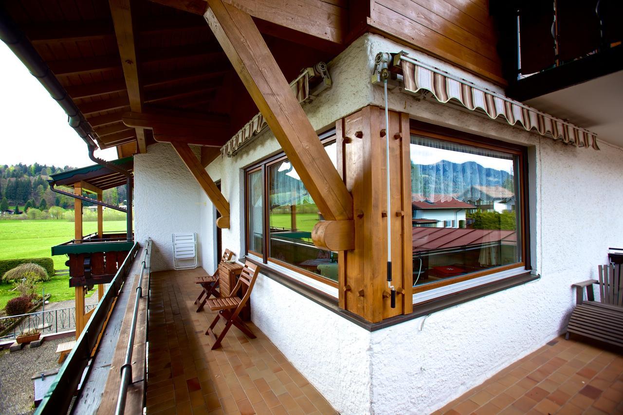 Gaestehaus Weller โอเบอร์สทดอร์ฟ ภายนอก รูปภาพ