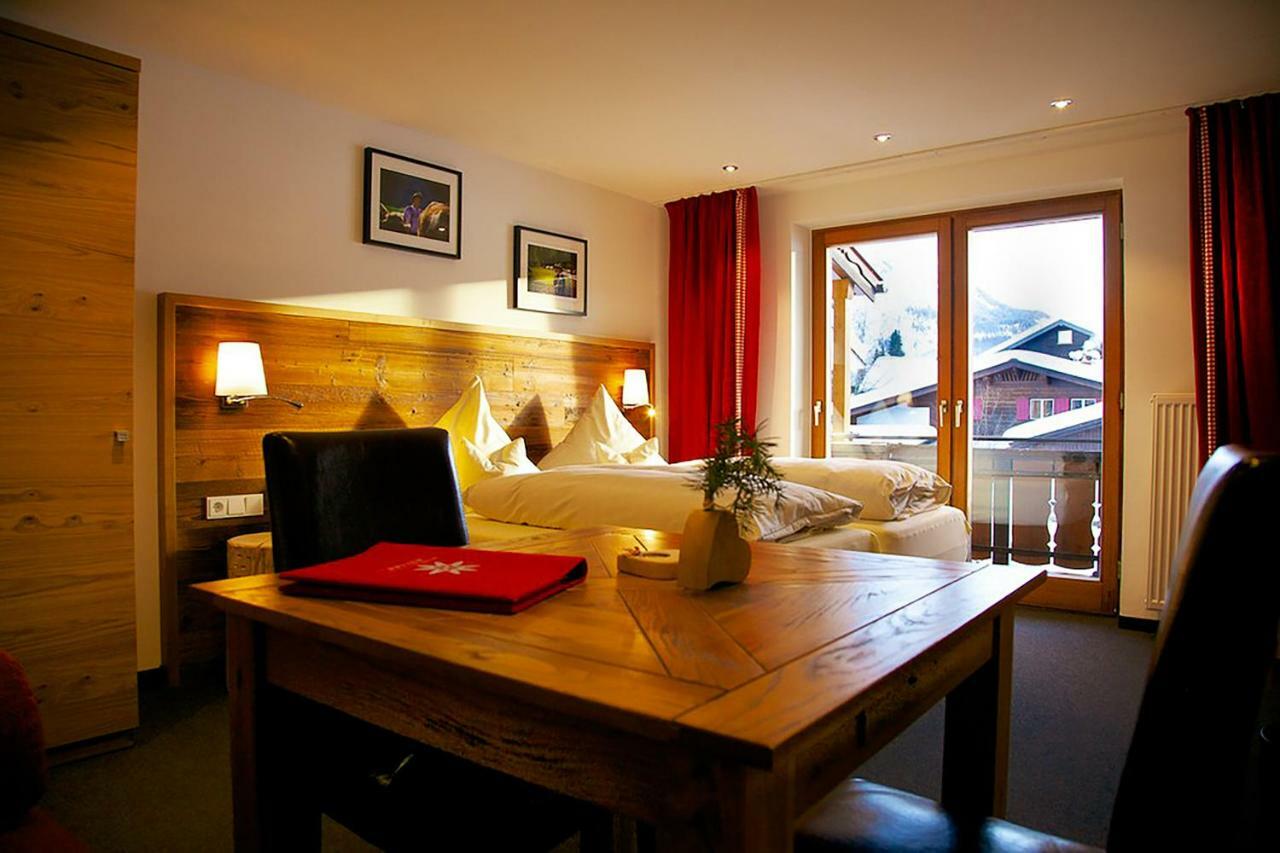 Gaestehaus Weller โอเบอร์สทดอร์ฟ ภายนอก รูปภาพ